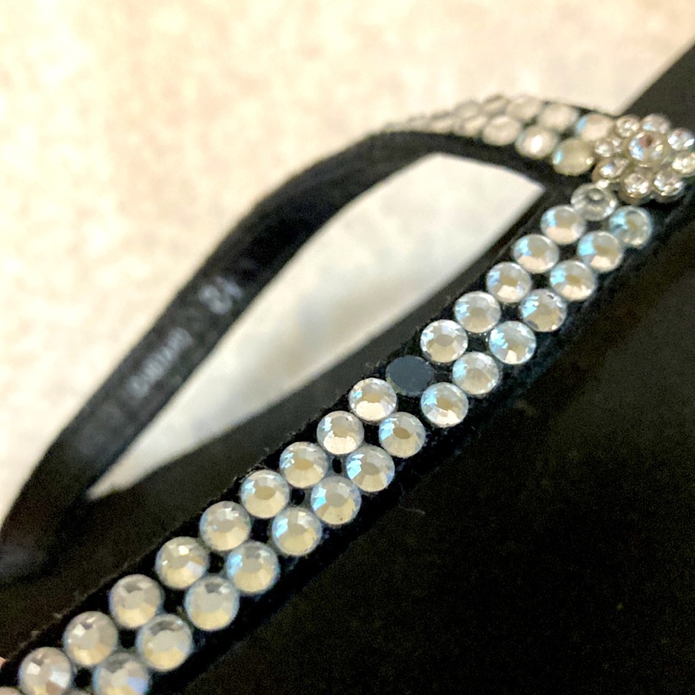 Yellow Box Rhinestone Flip Flops - Picture 3 of 7